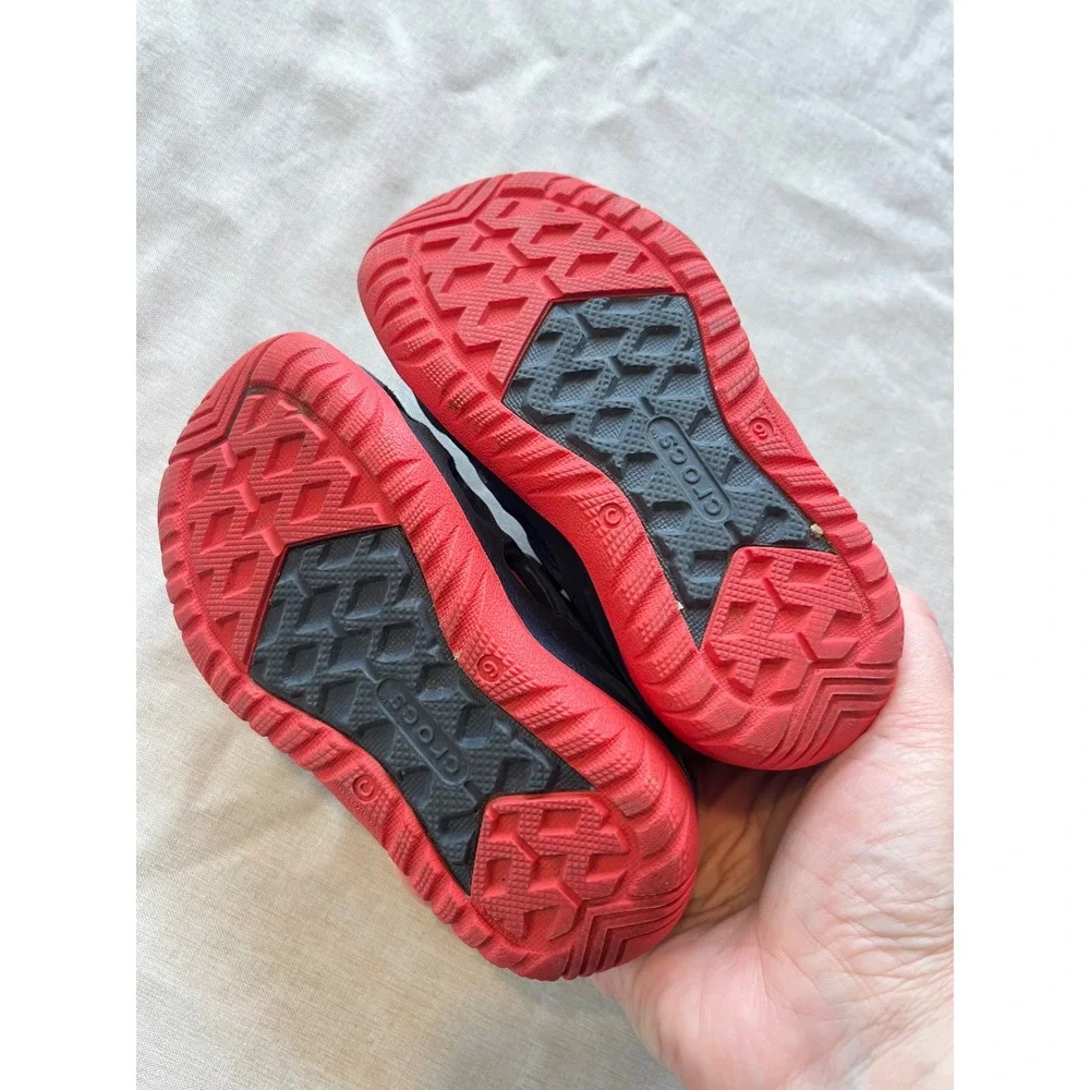 Crocs Swiftwater Expedition Kids Water Shoes Charcoal Red C9 Toddler‎ Sandals